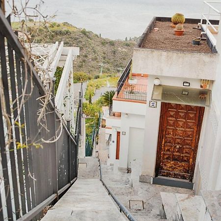 Вилла Casa Amapola Таормина Экстерьер фото